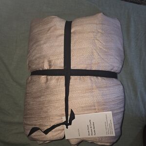 West Elm TENCEL Striated King Duvet cover, Light Terracotta